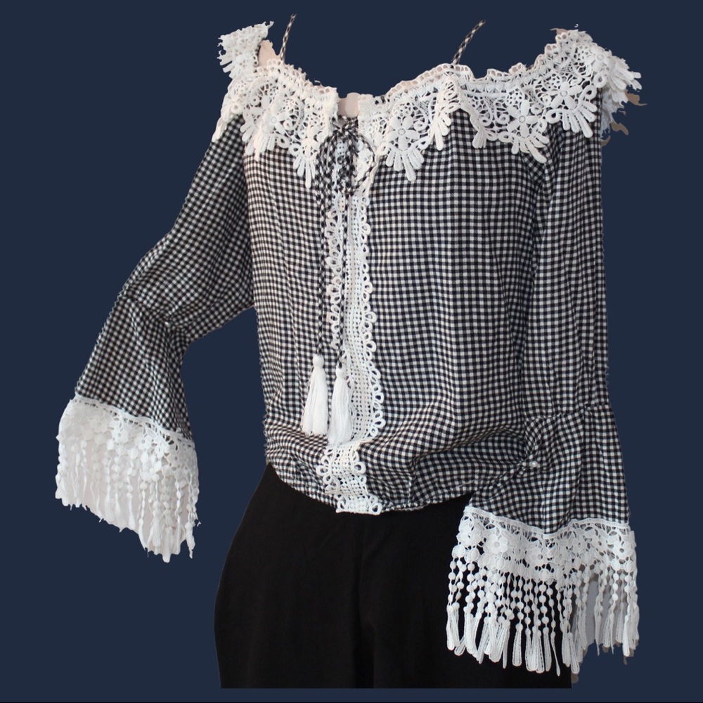 Mocha Boho Women's SM Lace & Gingham Off-the-Shoulder Long Sleeve Top